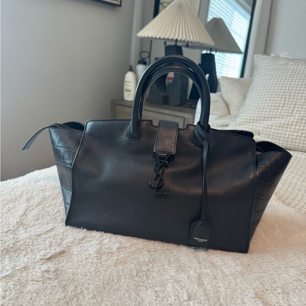 Saint Laurent small Downtown Black Leather Tote